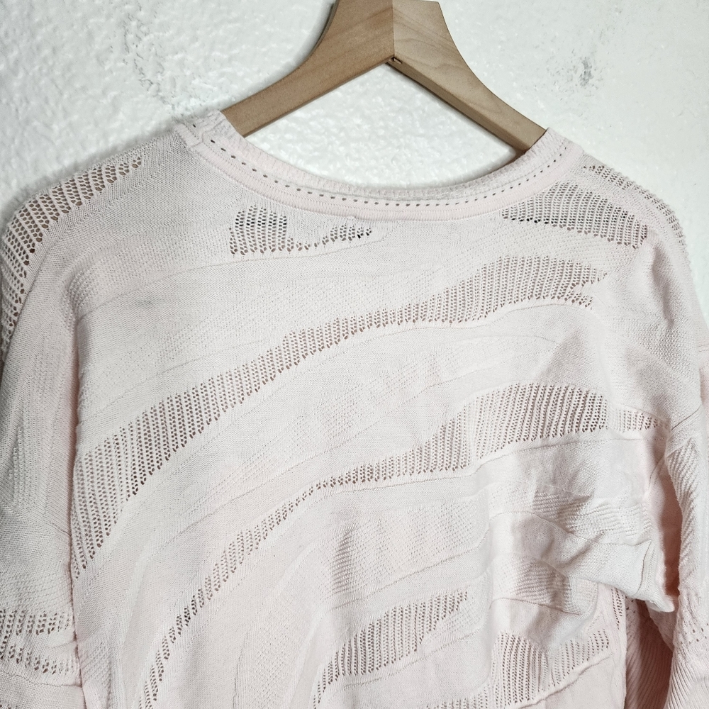 CAbi Shy Pullover Boxy Sweater #5631 Light Pink Women's Size Medium - Picture 2 of 6
